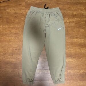 Nike tan sweatpants - medium